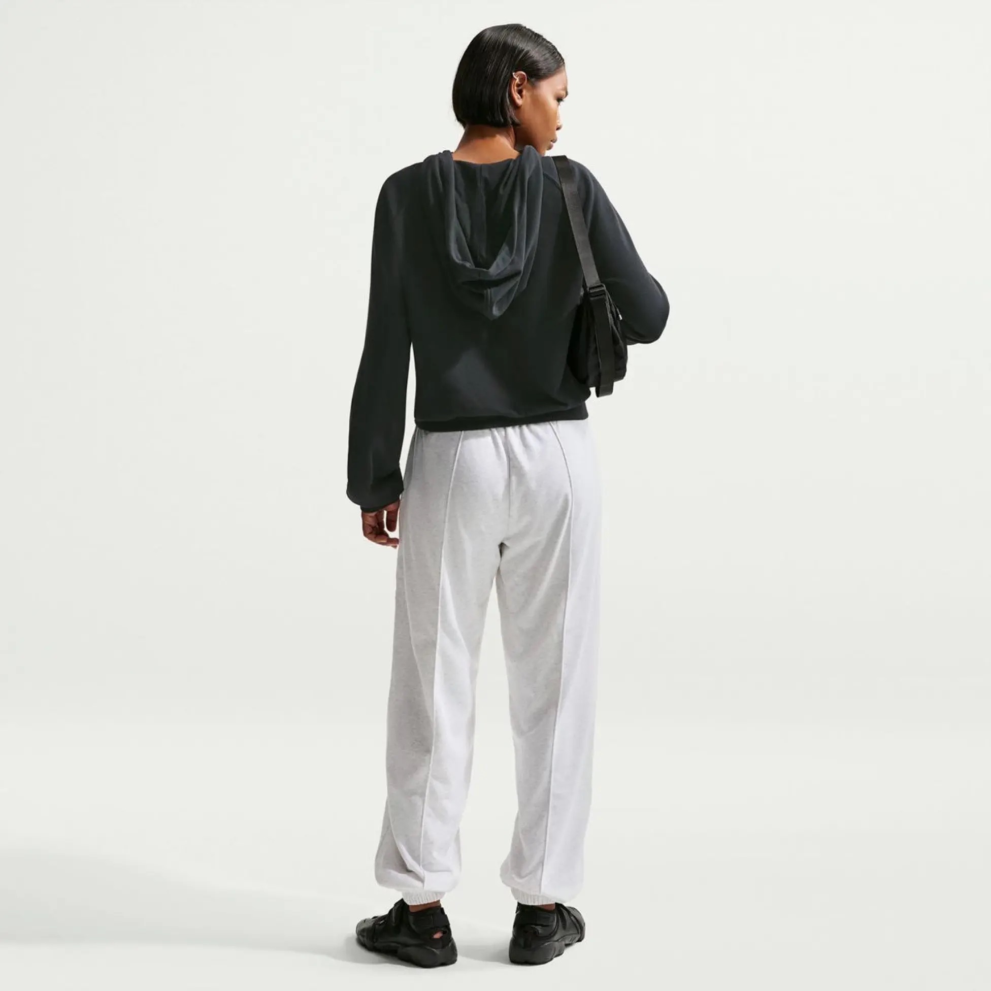 Жіноча толстовка NIKE W NSW CHILL FT IF0230-010 — фото 5