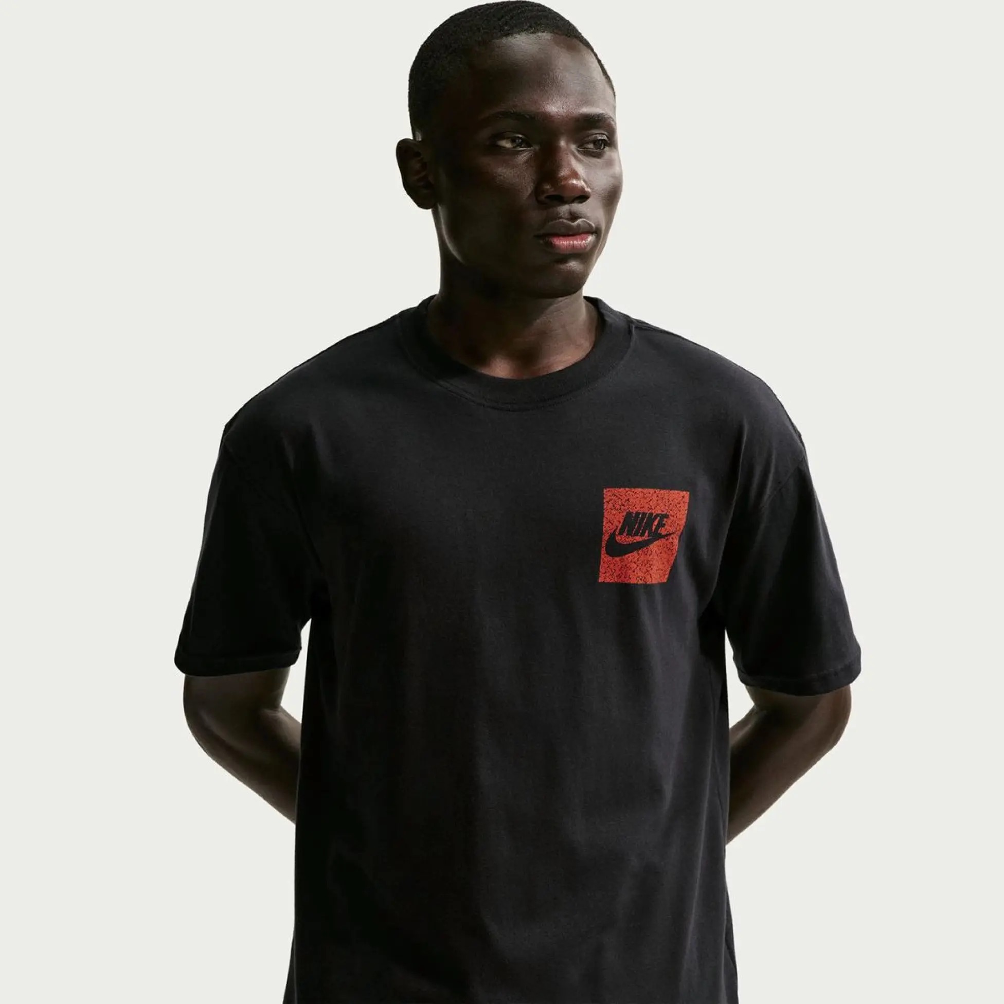 Чоловіча футболка NIKE M NK TEE LSE ASBURY HC IM6114-010 — фото 2