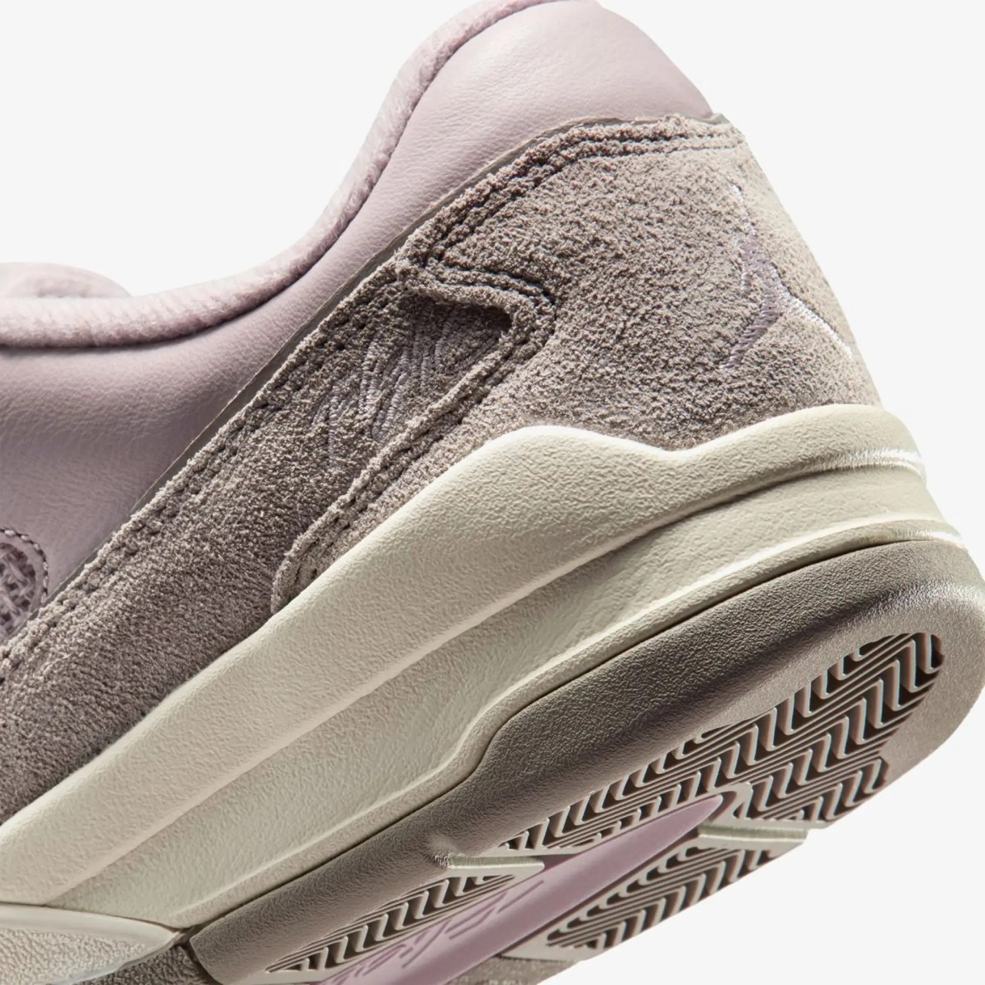 Кросівки Jordan WMNS FLIGHT COURT — фото 9