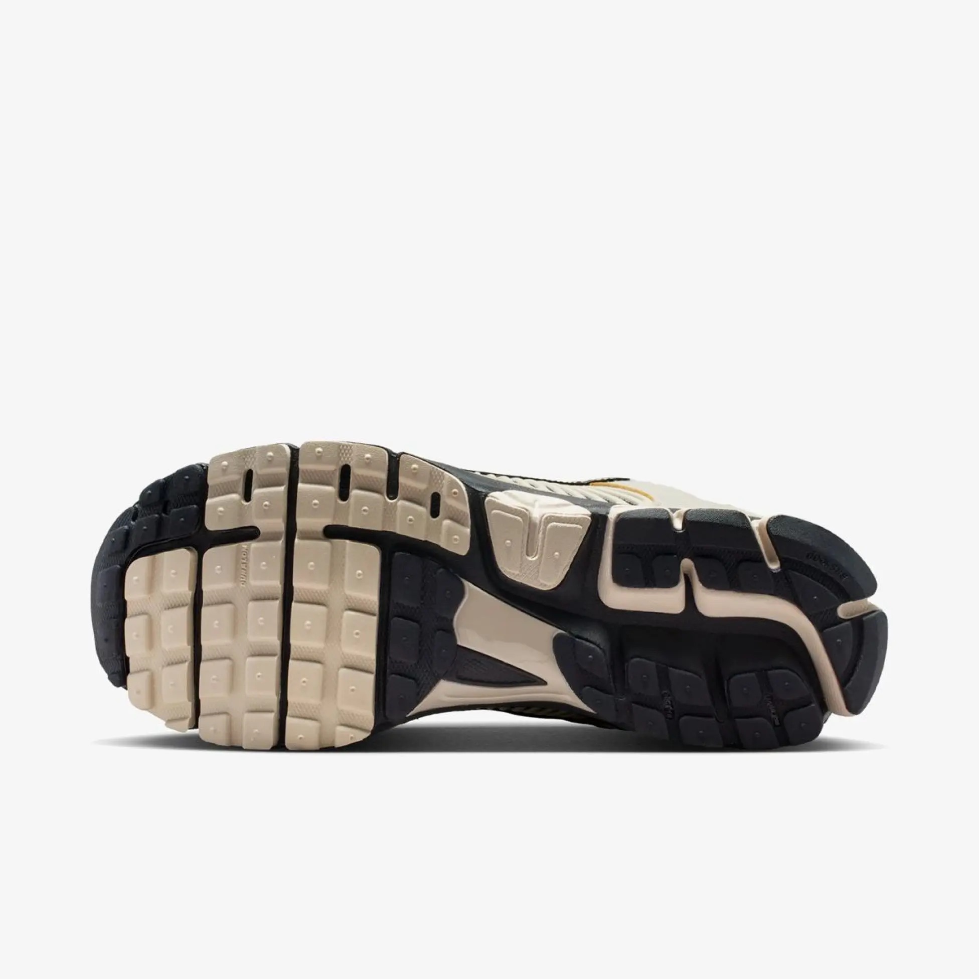 Чоловічі кросівки NIKE ZOOM VOMERO 5 FJ4151-008 — фото 1