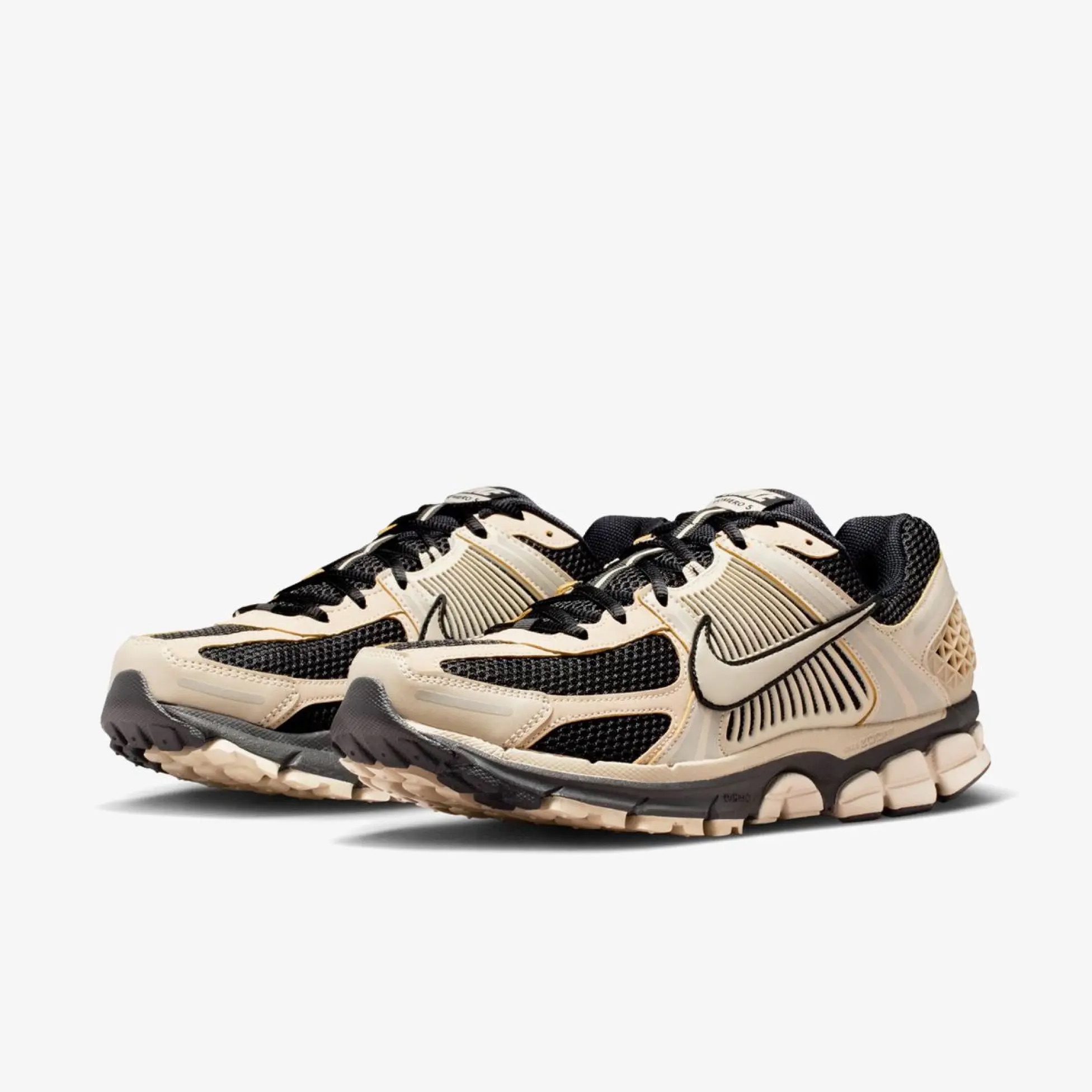 Чоловічі кросівки NIKE ZOOM VOMERO 5 FJ4151-008 — фото 6