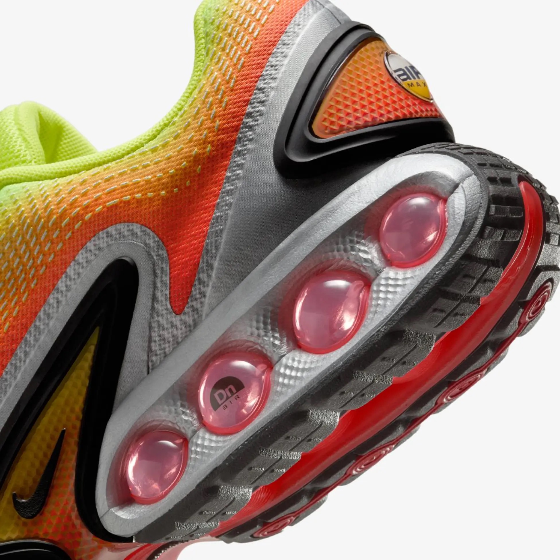 Чоловічі кросівки NIKE AIR MAX DN SE HF5531-300 — фото 9