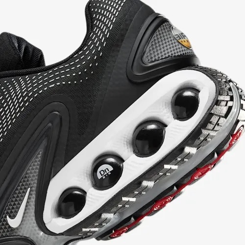 Кросівки чоловічі Nike Air Max Dn Black DV3337-020 — фото 10