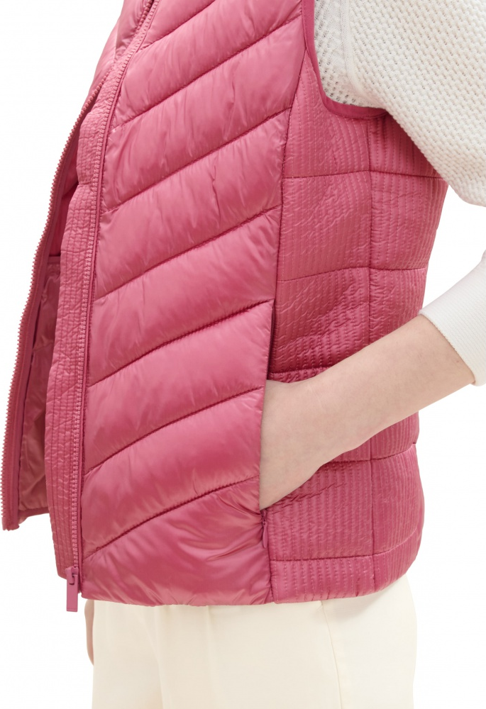 Безрукавка LIGHT WEIGHT VEST 1041486-16348 Tom Tailor L Розовий — фото 4