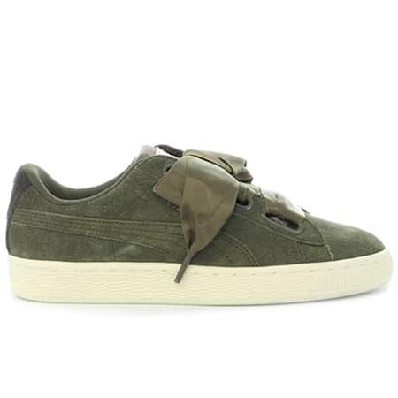 Кросівки жіночі Puma suede heart VR — фото 1