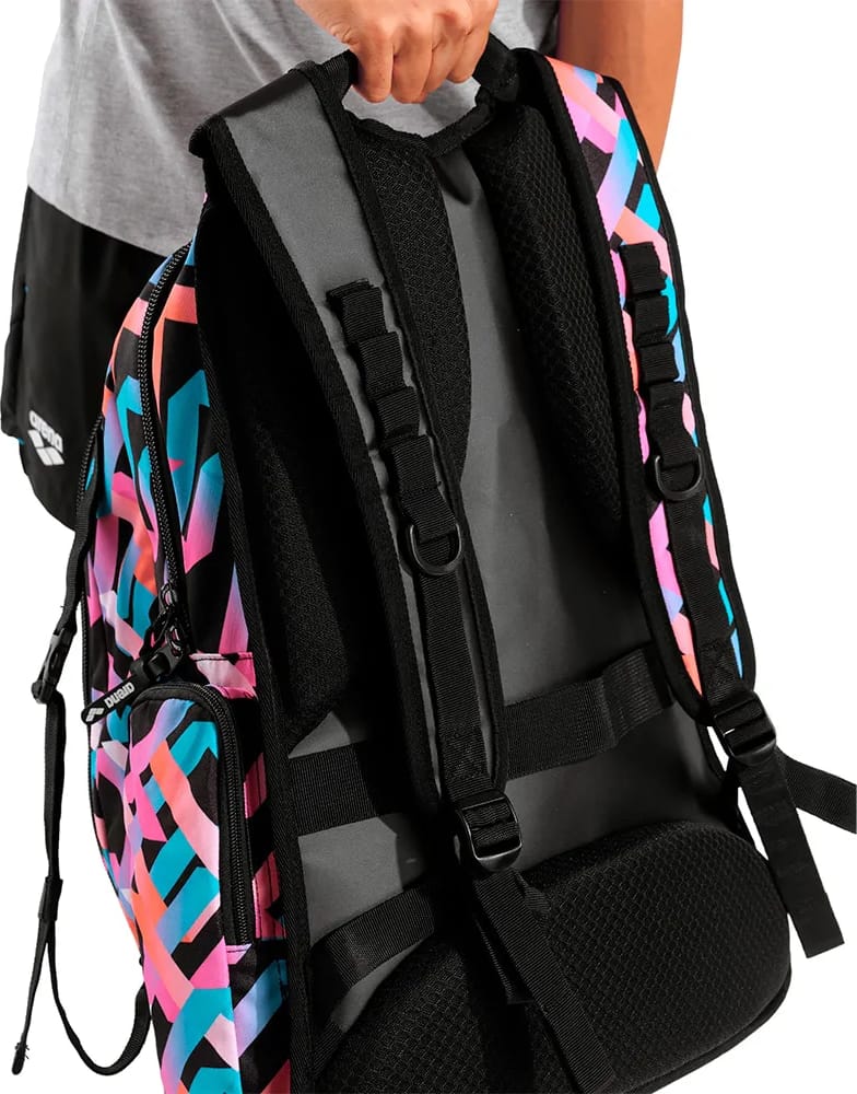 Рюкзак Arena ALL SET BACKPACK AO 45L рожевий, блакитний, чорний 55 х 38 х 28 см (010235-101) — фото 12