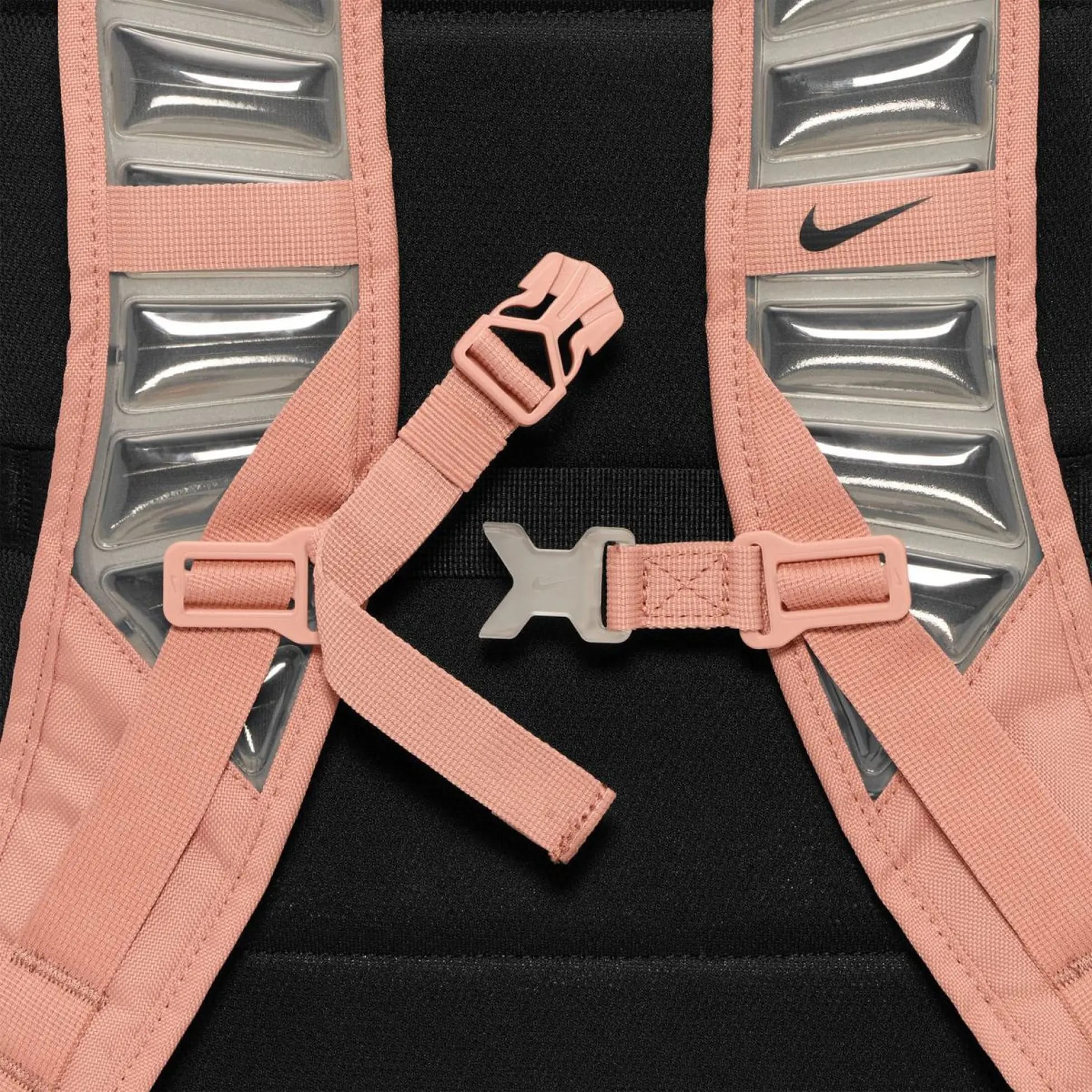 Рюкзак Nike NK VARSITY ELITE BKPK 32L рожевий 31 х 48 х 23 см (HM9965-688) — фото 1