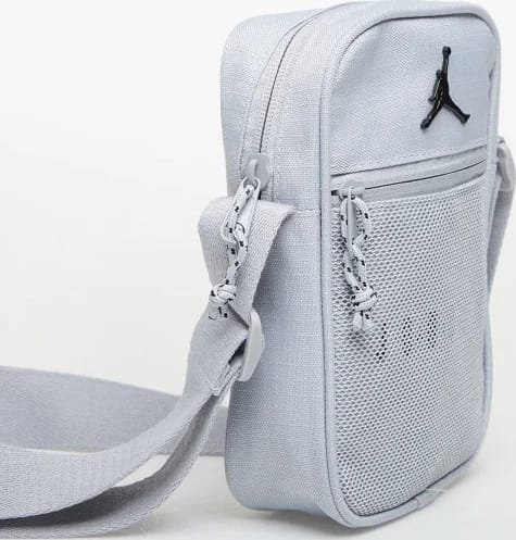 Сумка Nike Jam Blacktop Festtival Bag 1.7L сірий Чол 23 х 15 х 5 см (MA9190-G3A) — фото 5