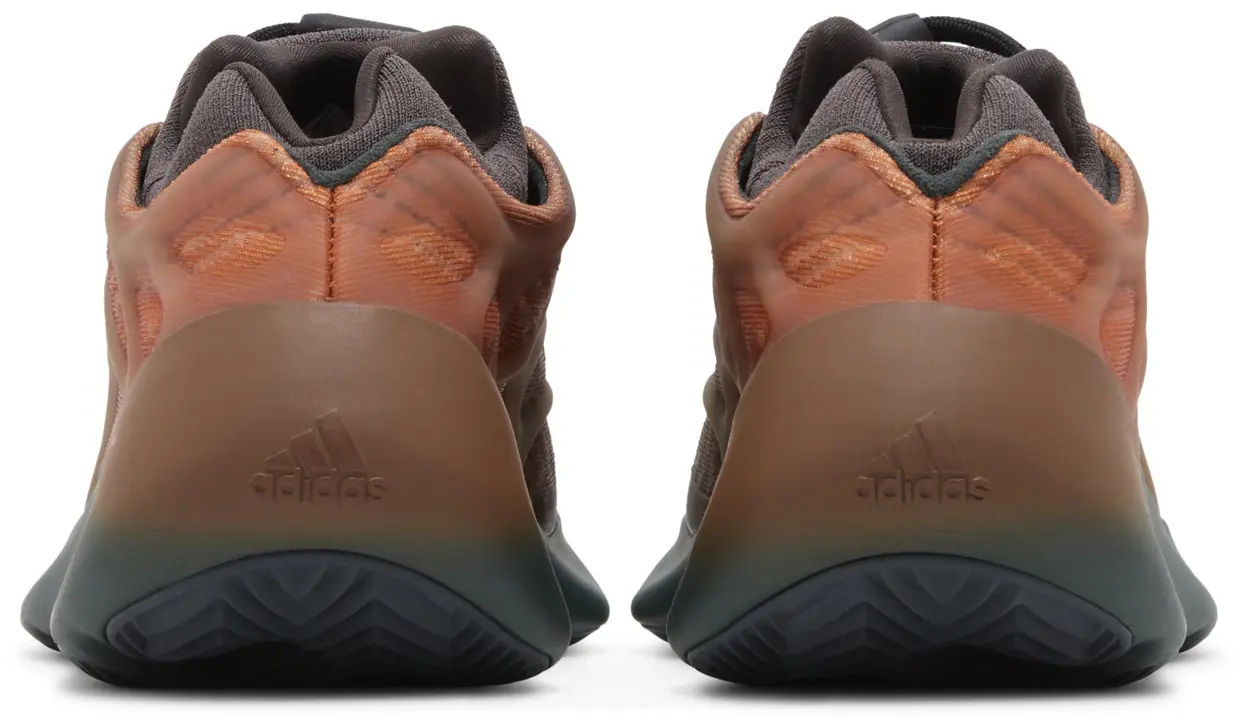 Кросівки чоловічі Adidas Yeezy 700 V3 (GY4109) — фото 7