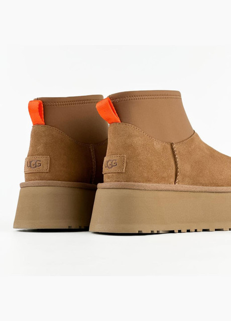 Жіноче взуття UGG UGG Classic Mini Dipper Chestnut — фото 5