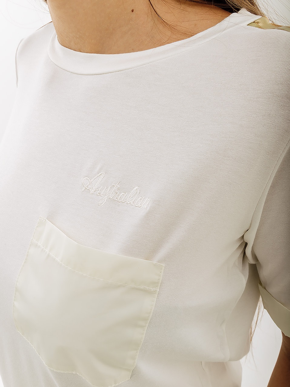 Футболка жіноча Australian Gold Tape Jersey V Tee White (LSDTS0028-3001) — фото 3