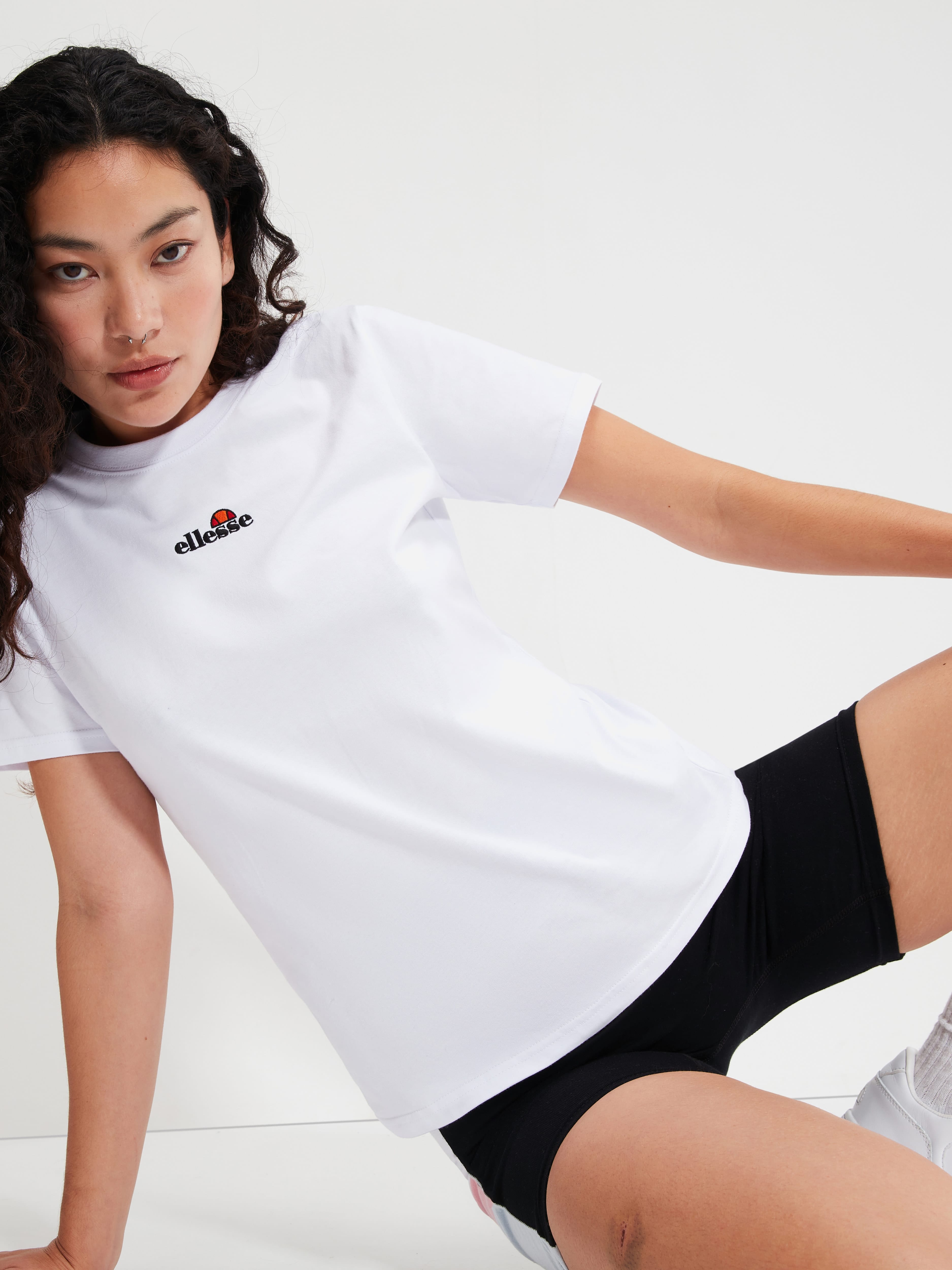 Футболка жіноча Ellesse Juentos T-Shirt (SGV19977-908) — фото 5