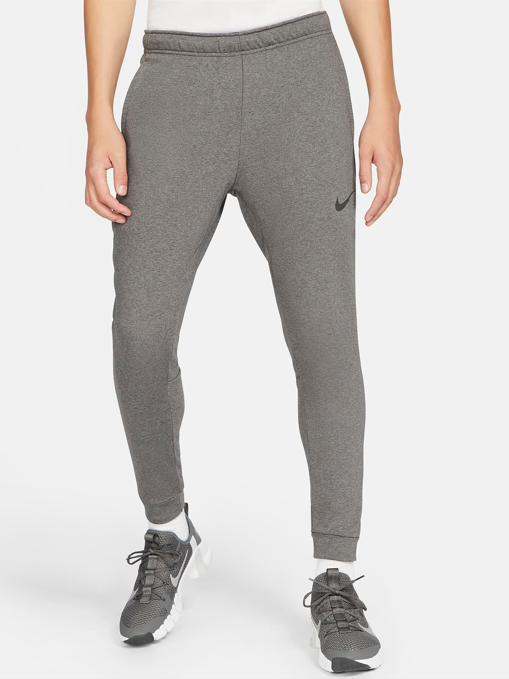 Брюки чоловічі Nike Dri-Fit Tapered Training Pants (CZ6379-071) — фото 1