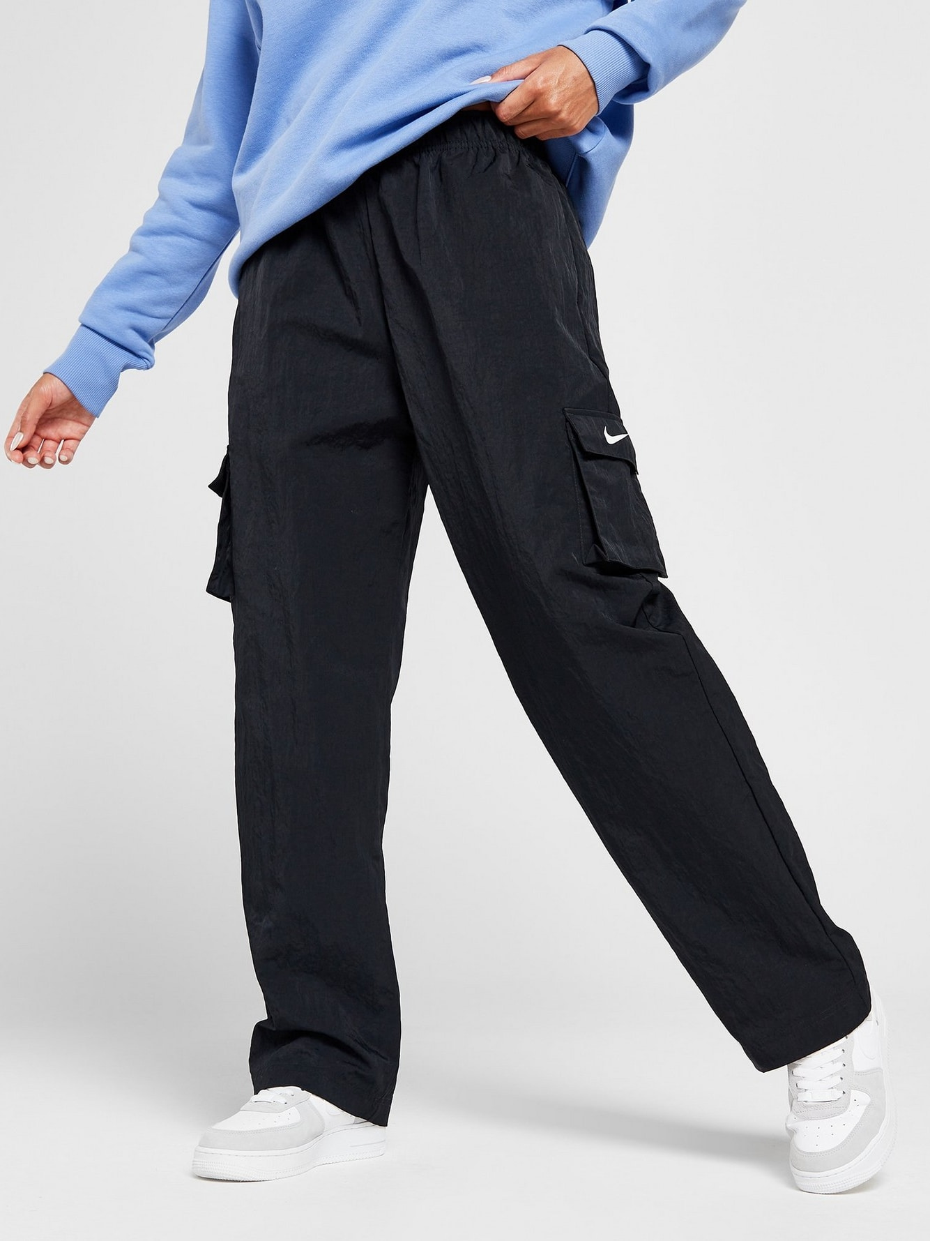 Брюки жіночі Nike High-Rise Woven Cargo Pants (DO7209-010) — фото 1