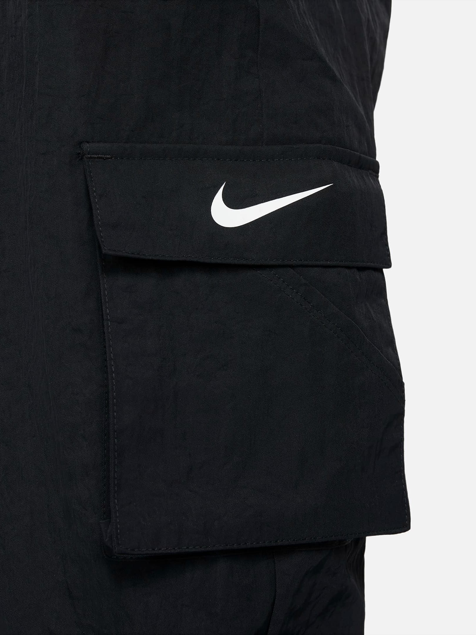 Брюки жіночі Nike High-Rise Woven Cargo Pants (DO7209-010) — фото 4