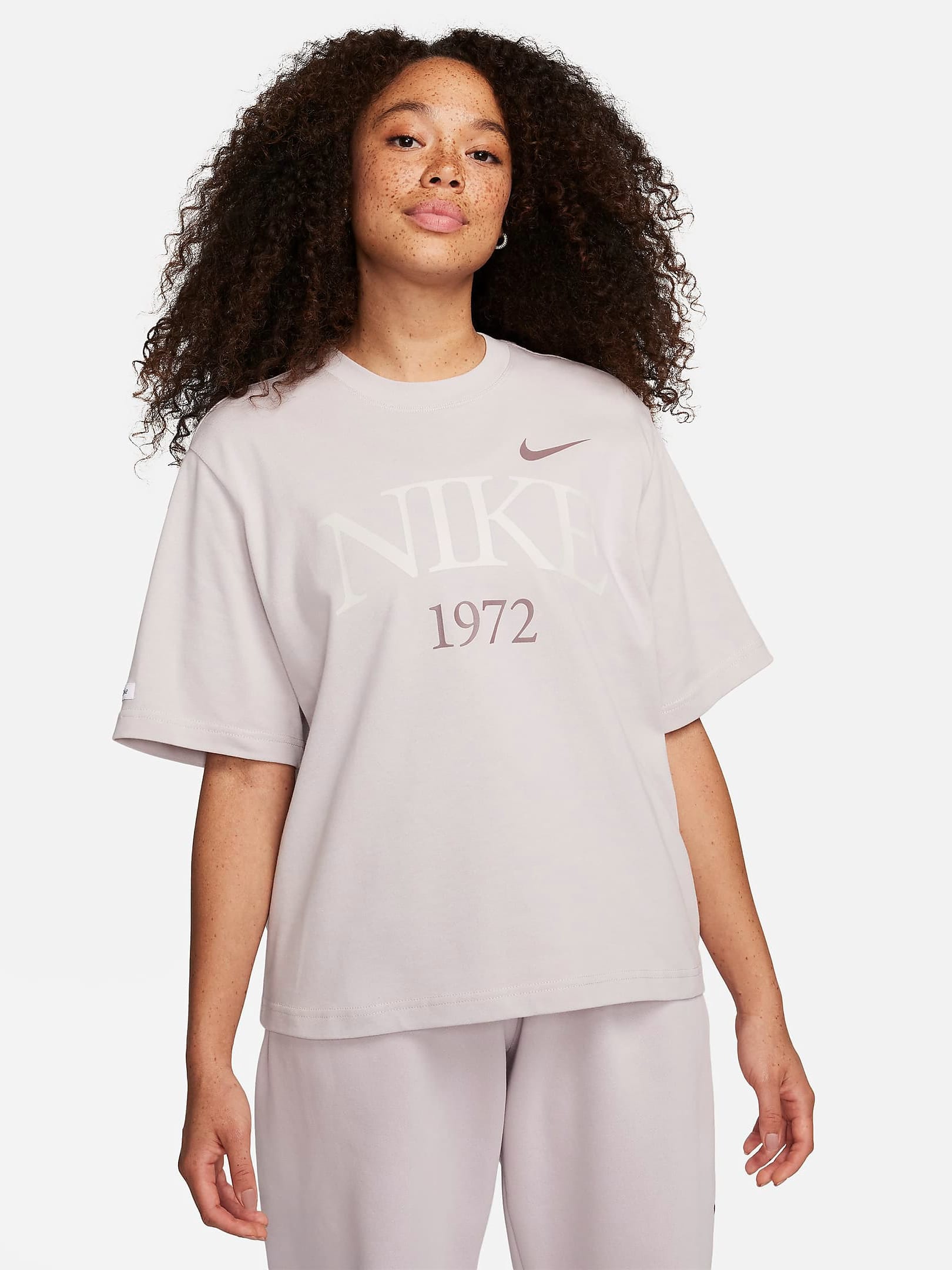 Футболка жіноча Nike W Nsw Tee Classics Boxy (FQ6600-019) — фото 1
