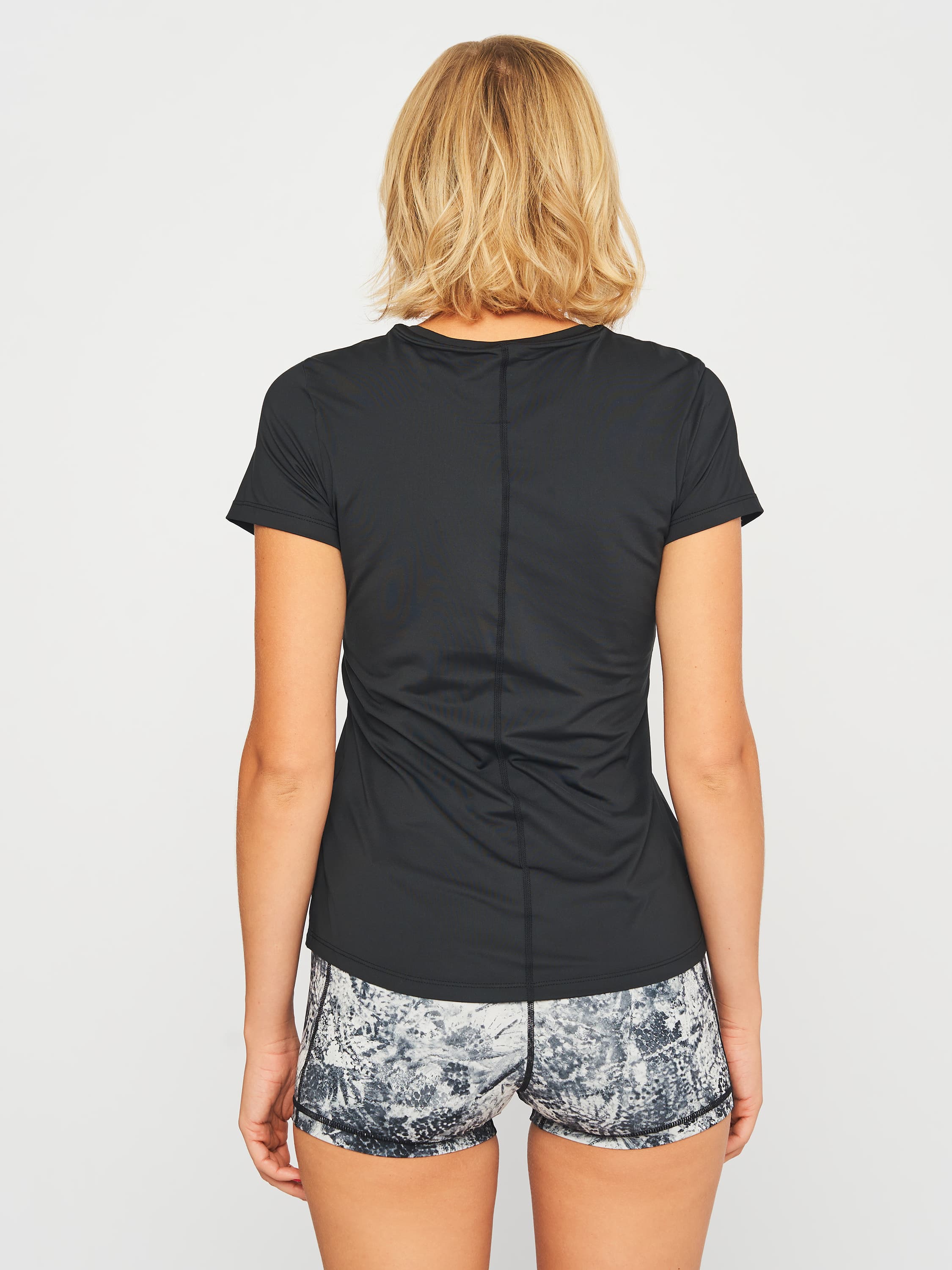 Футболка жіноча Nike Dri-Fit One Slim-Fi (DD0626-010) — фото 6