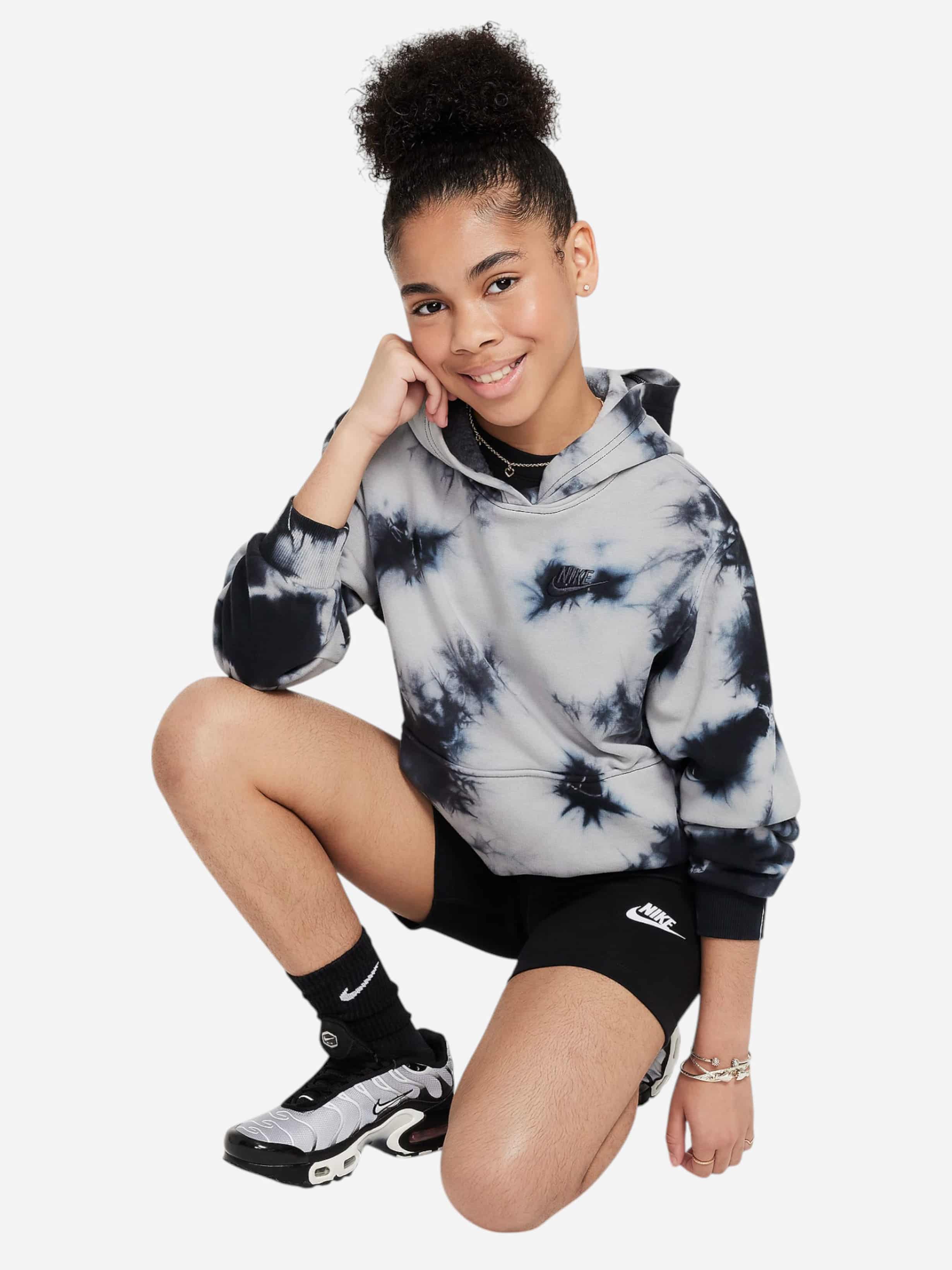 Шорти підліткові Nike Sportswear Classic High-Waisted (FZ5581-010) — фото 6