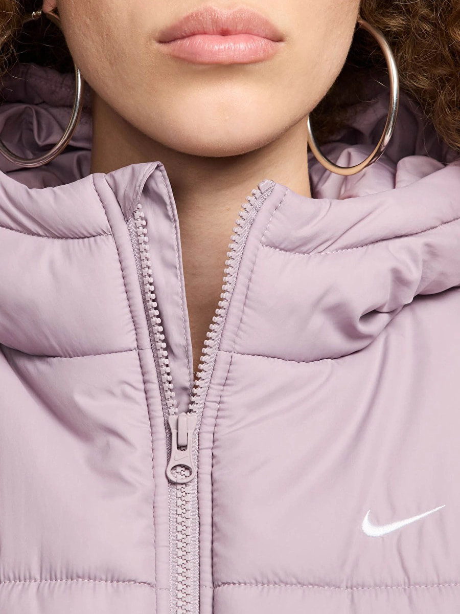 Куртка жіноча Nike W Nsw Tf Synfl Nk Clsc Pfr (FZ5899-226) — фото 9