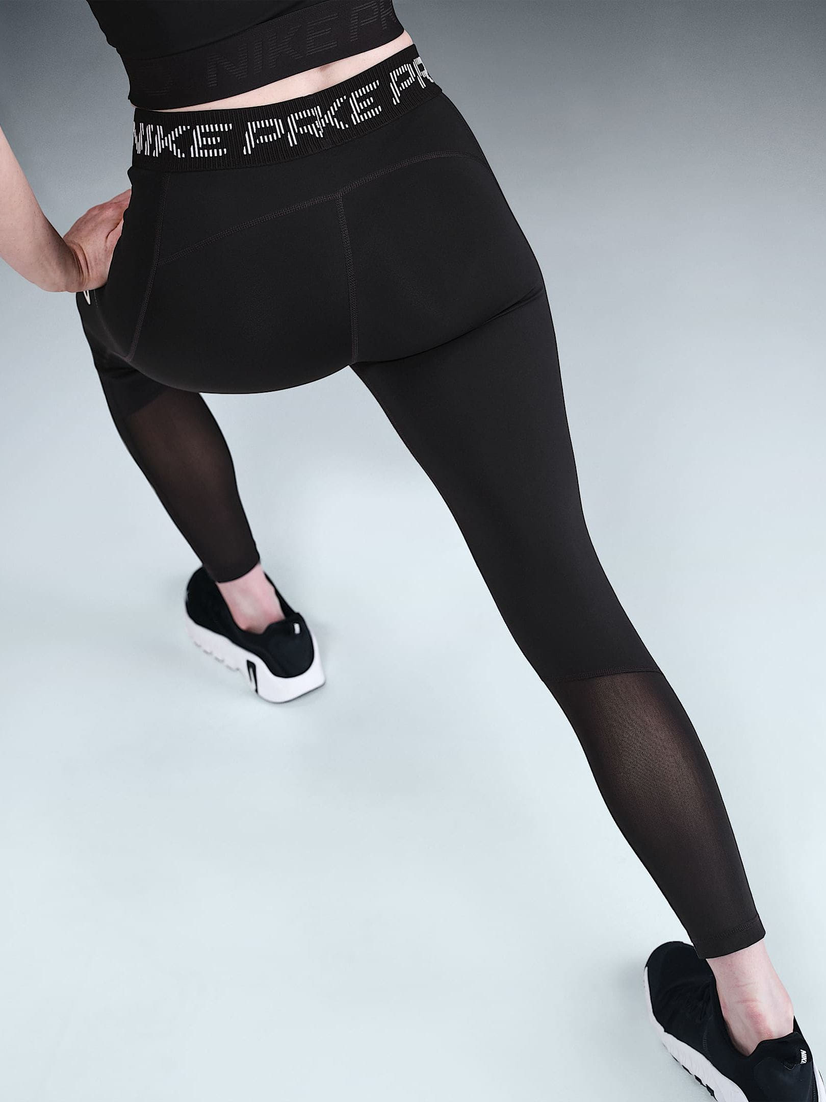 Лосіни жіночі Nike Pro 7/8 Black (HV2306-010) — фото 4
