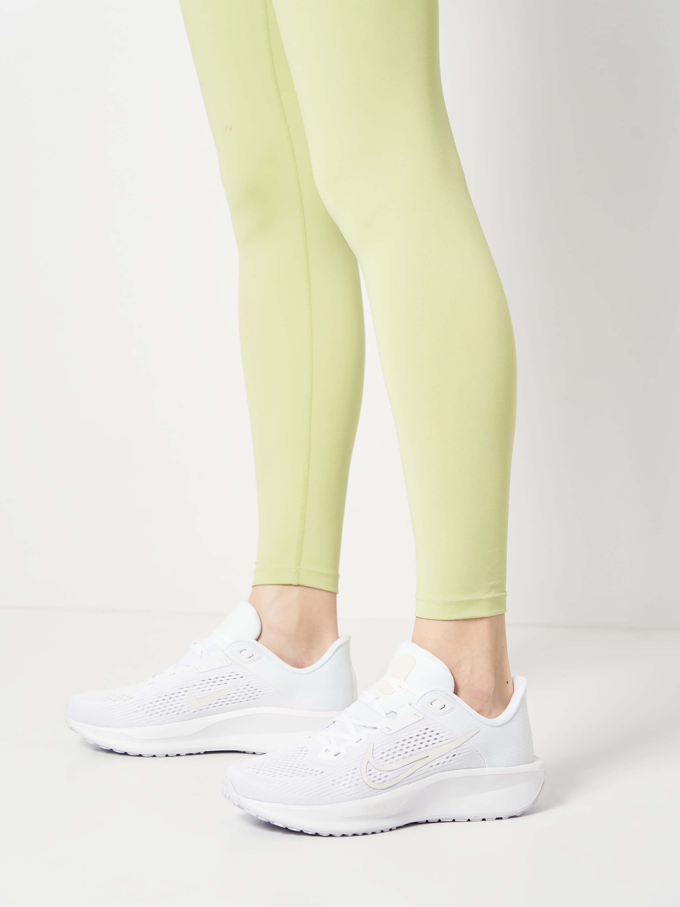 Кросівки чоловічі Nike Quest 6 White (FD6034-106) — фото 3