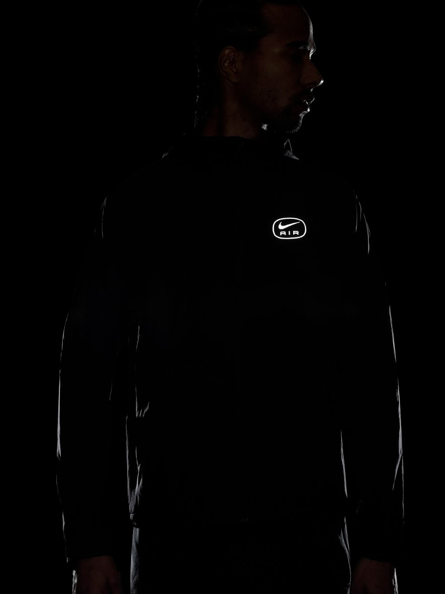 Вітровка чоловіча Nike M Nsw Sw Air Run Jkt (HM0187-010) — фото 8