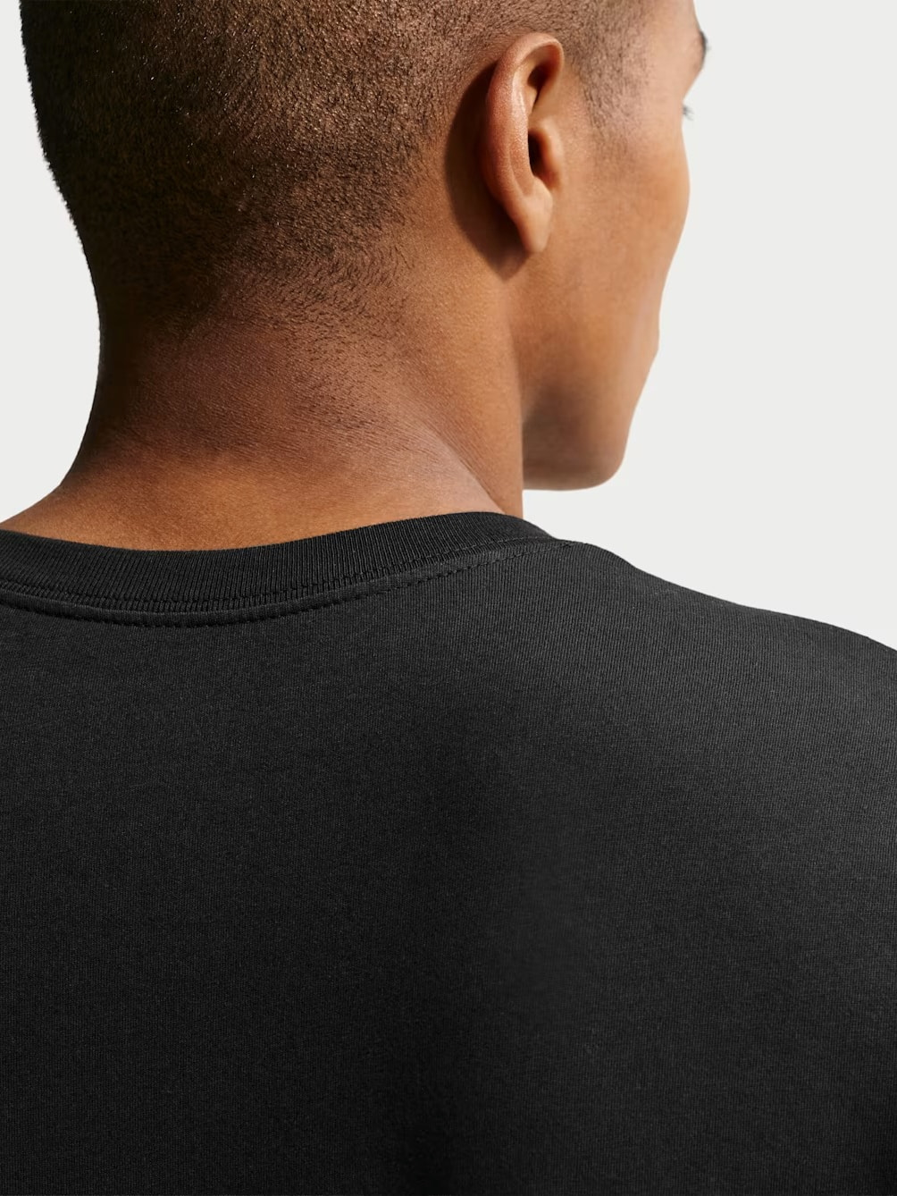 Футболка чоловіча Nike Sportswear T-Shirt (IO9512-010) — фото 6