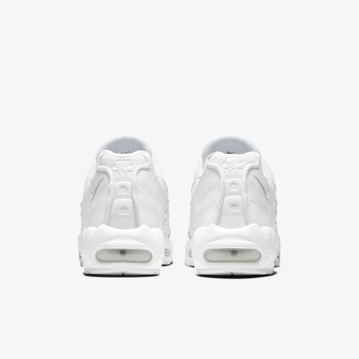 Кросівки чоловічі Nike Air Max 95 Essential (CT1268 100) — фото 4