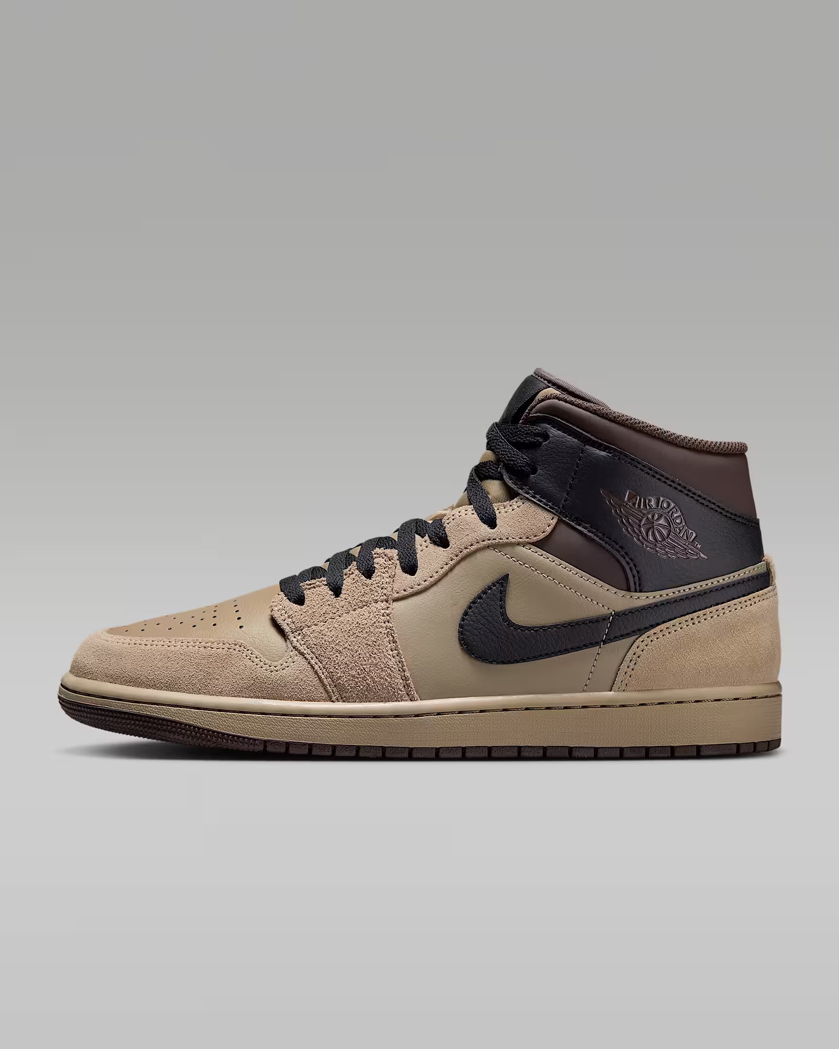 Кросівки чоловічі Air Jordan 1 Mid Men's Shoes HV6422-200, 47 — фото 3