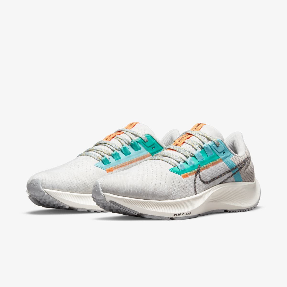 Кросівки для бігу жіночі Nike Wmns Air Zoom Pegasus 38 (DC4566-100) — фото 3