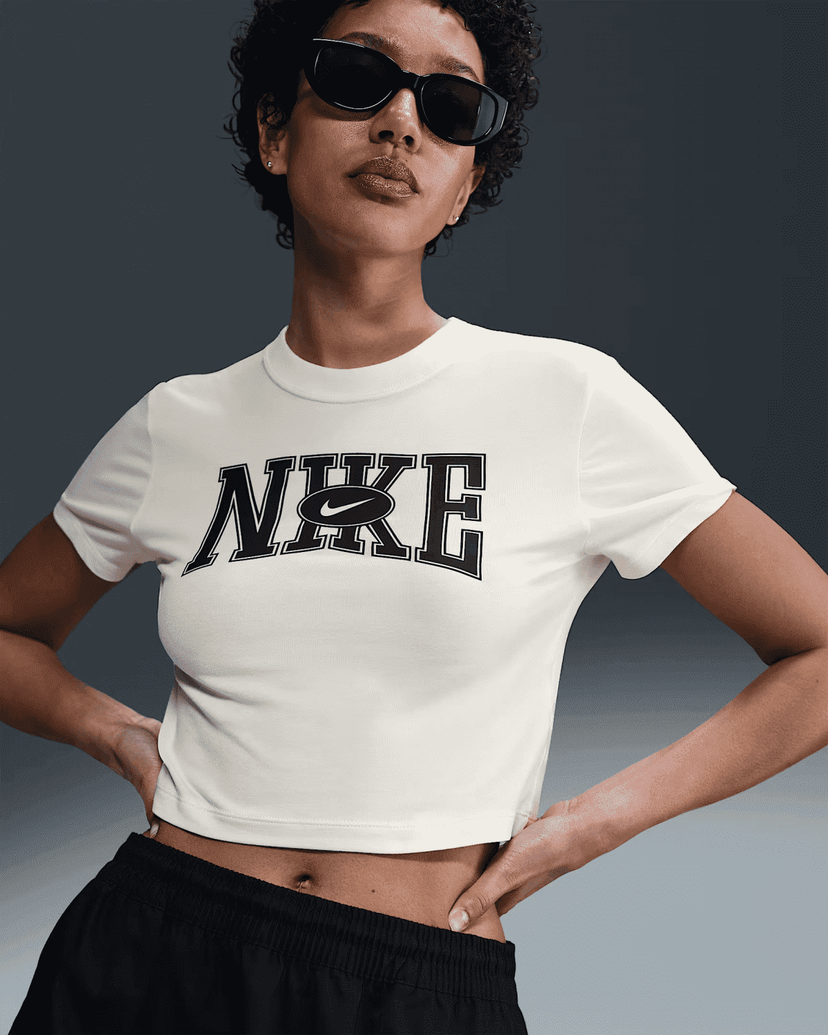 Футболка жіноча Nike Sportswear Slim Cropped T-Shirt Beige (HQ1709-133) — фото 1