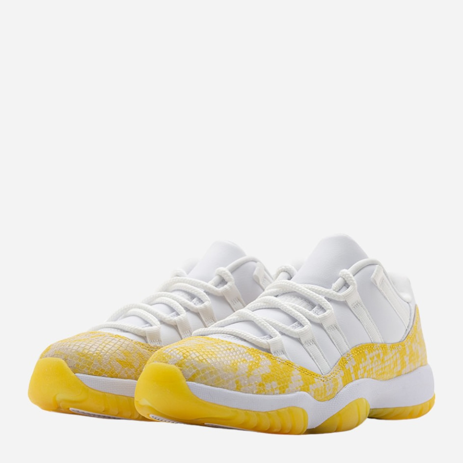 Жіночі кросівки W Air Jordan 11 Retro Low White/Yellow — фото 1