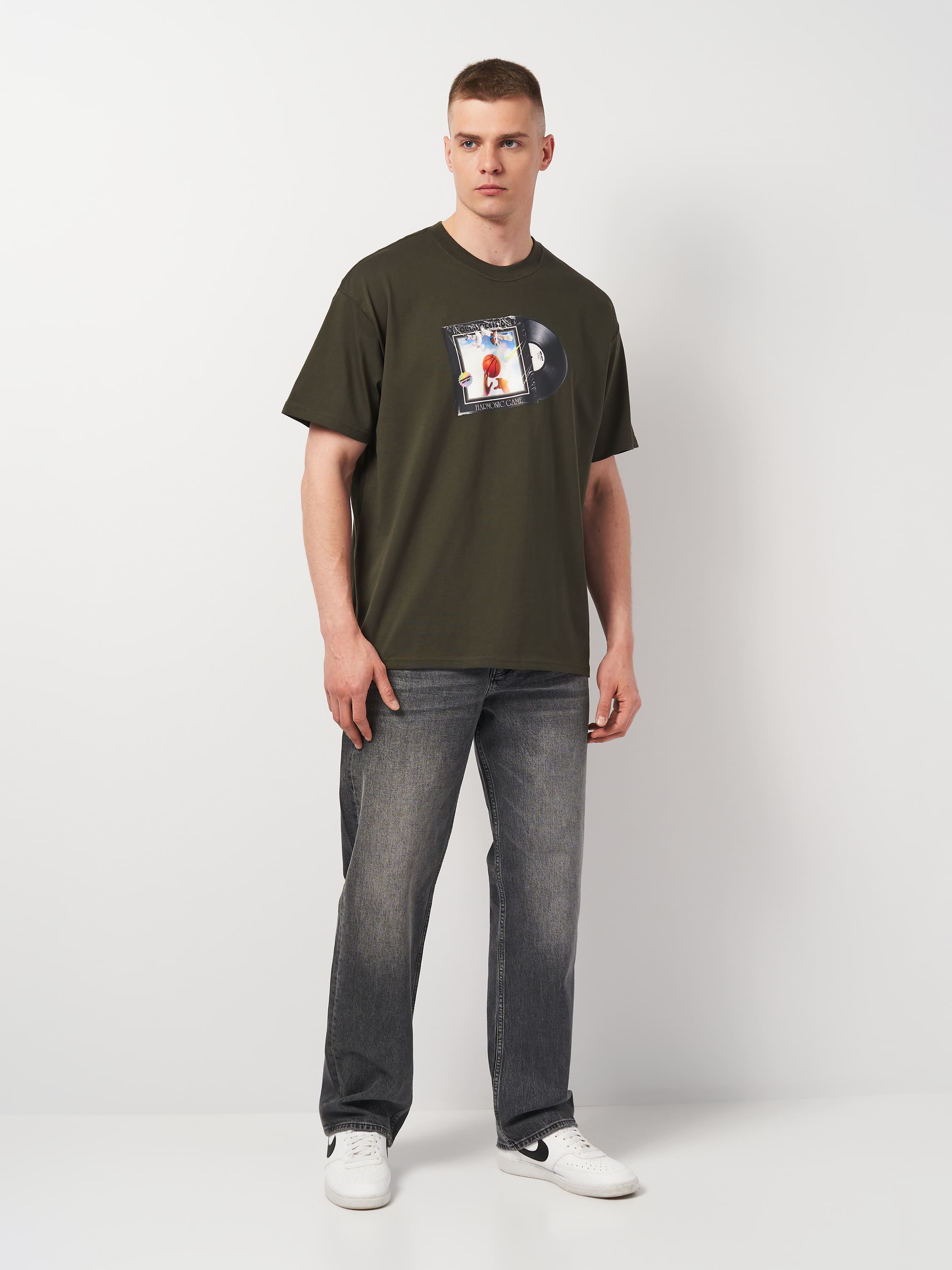 Футболка чоловіча Nike Max90 Basketball T-Shirt (FQ4914-355) — фото 3