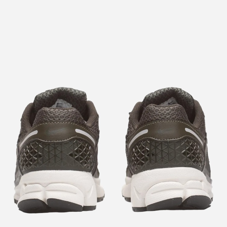 Кросівки чоловічі Nike Zoom Vomero 5 (FQ8898-325) — фото 4