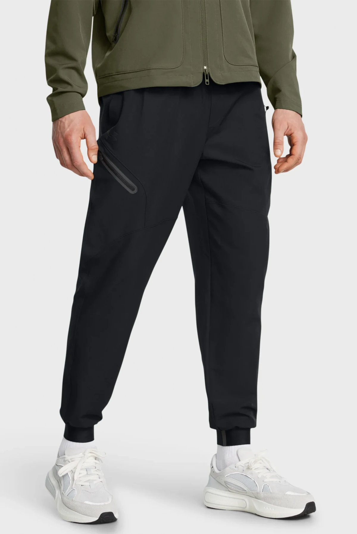 Спортивні штани UA Unstoppable Joggers 1388823-001 Under Armour M Чорний — фото 1