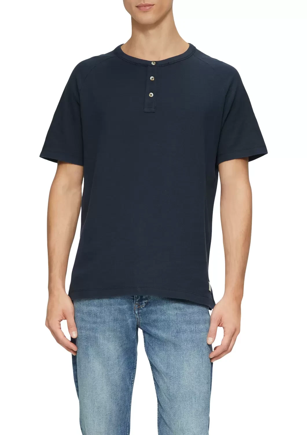 Футболка Waffle Henley Neck T-Shirt 2161840-5852 s.Oliver L Темно-синій — фото 2
