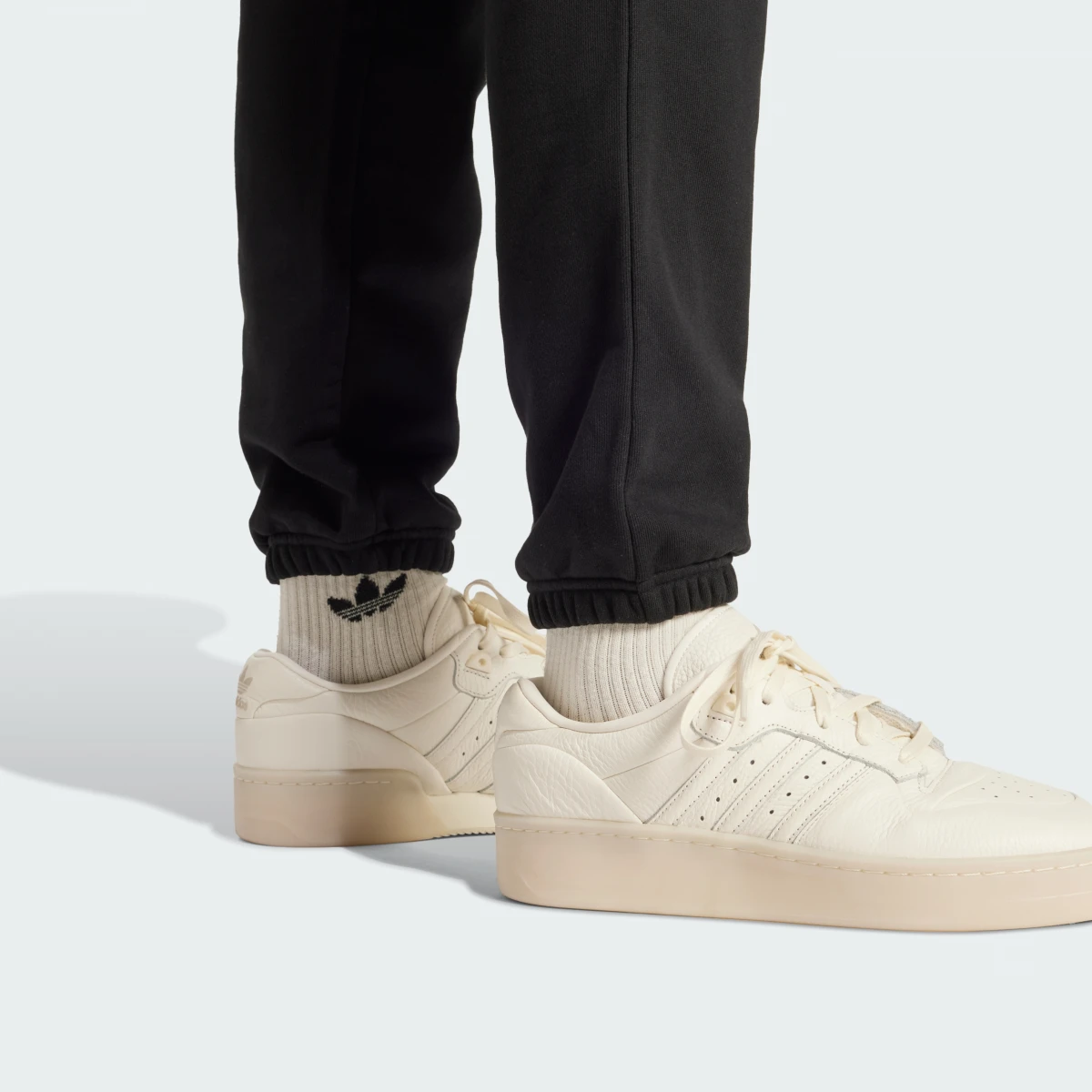 Брюки чоловічі Adidas Trefoil Essentials Originals (JD2422) — фото 5