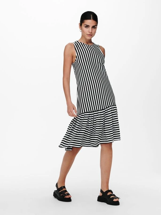 Сукня ONLFIONA LIFE S/L DRESS JRS 15230776 Bright White-BLACK ONLY L Чорний — фото 4