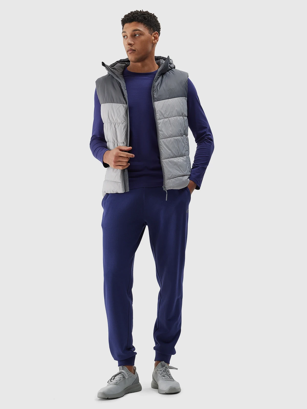 Безрукавка synthetic-fill down vest 4FWSS24TVJAM100-27S 4F XXL Сірий — фото 8