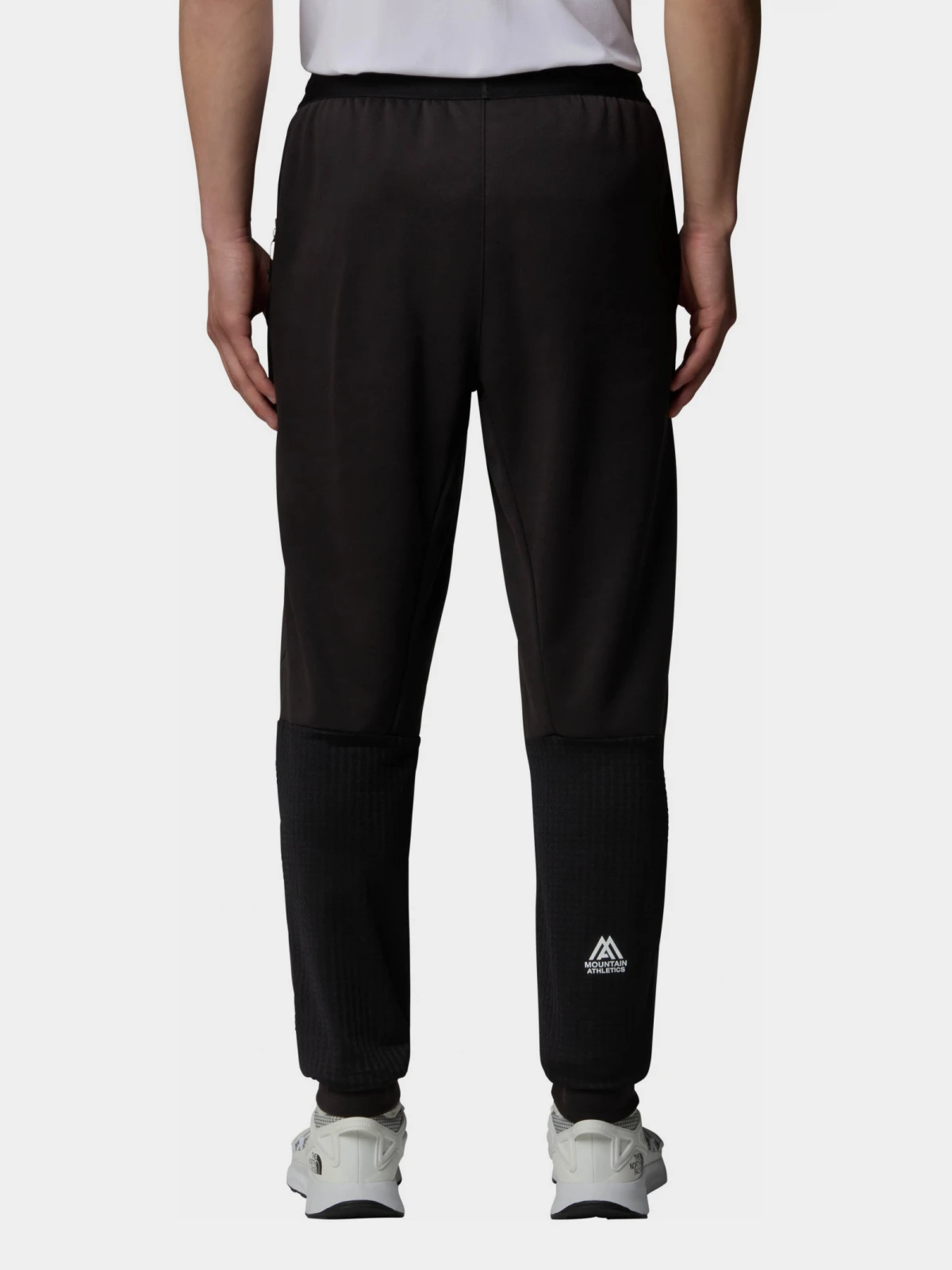 Спортивні штани M MOUNTAIN ATHLETICS FLEECE 0A893SJK31 THE NORTH FACE REGM Чорний — фото 4