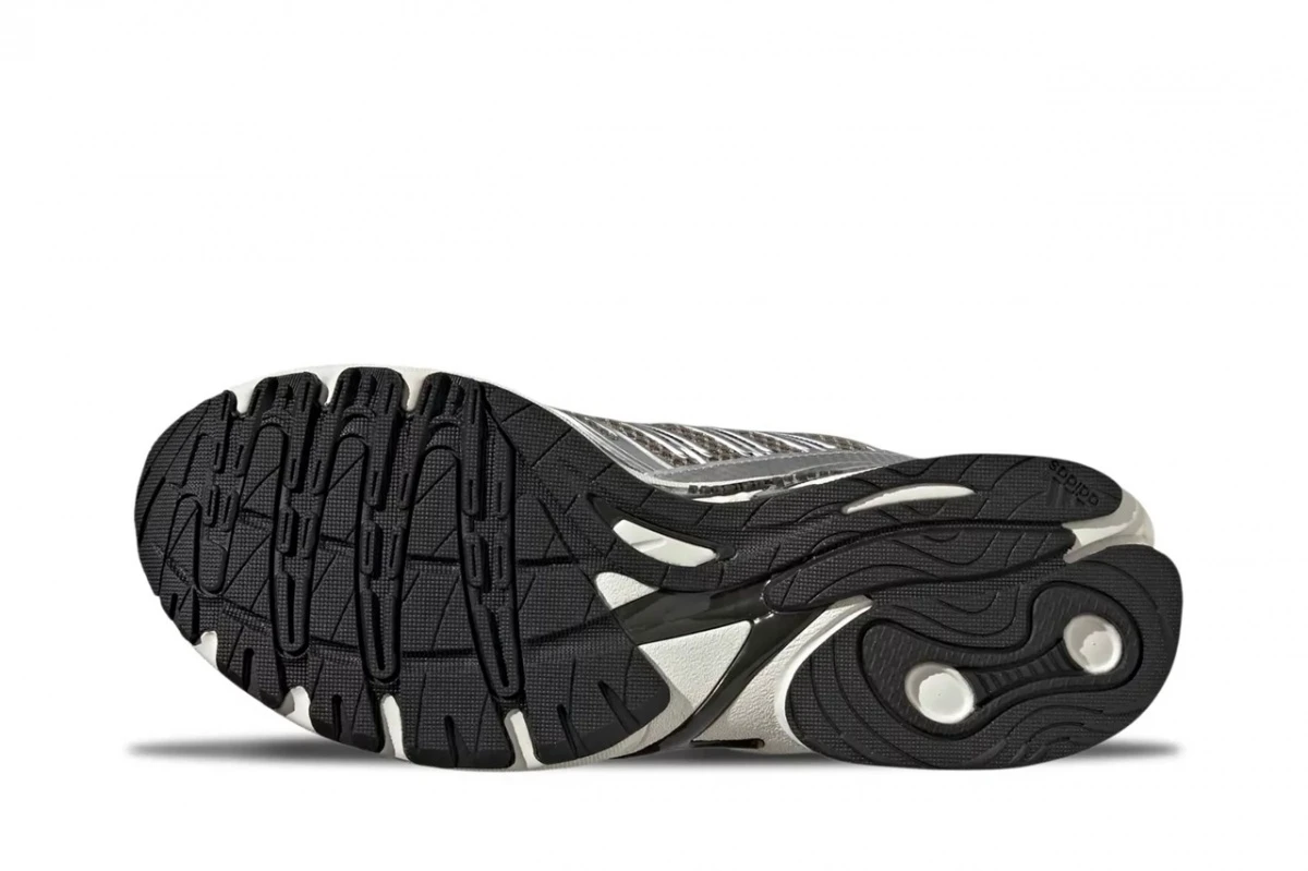 Кросівки ADISTAR CONTROL 3 HQ2723 Adidas 7,5 (41,5) Коричневий — фото 6