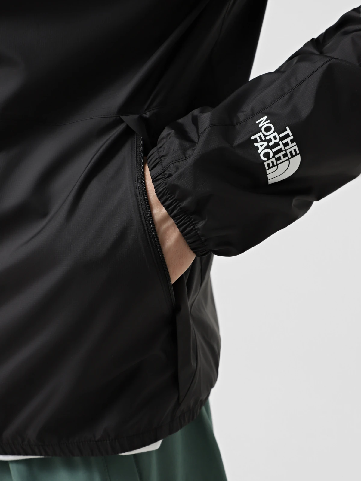 Куртка чоловіча The North Face Seasonal Mountain Black (0A5IG34H01) — фото 5