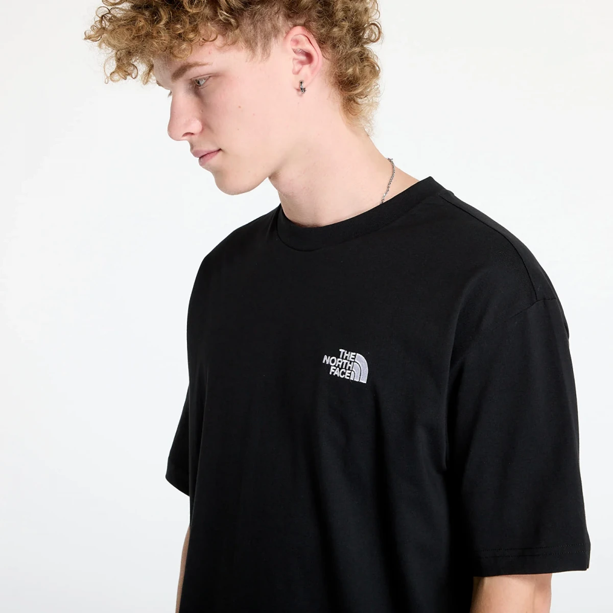 Футболка чоловіча The North Face Essentials Oversize Tee Black (0A87NRJK31) — фото 4