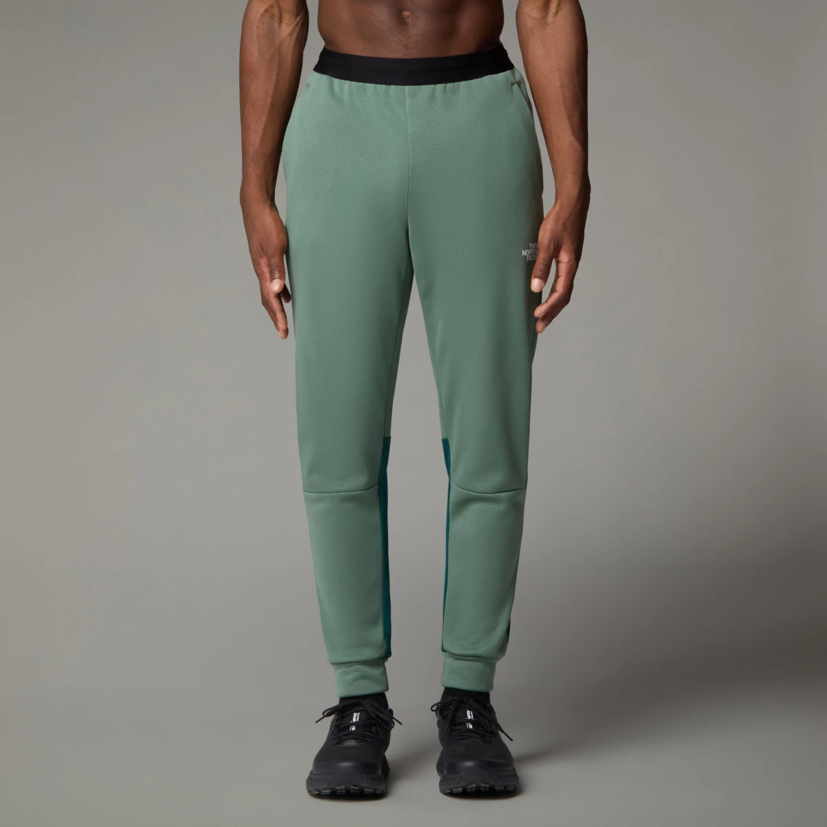 Брюки чоловічі The North Face Mountain Athletics Fleece Green (0A893S58S1) — фото 1