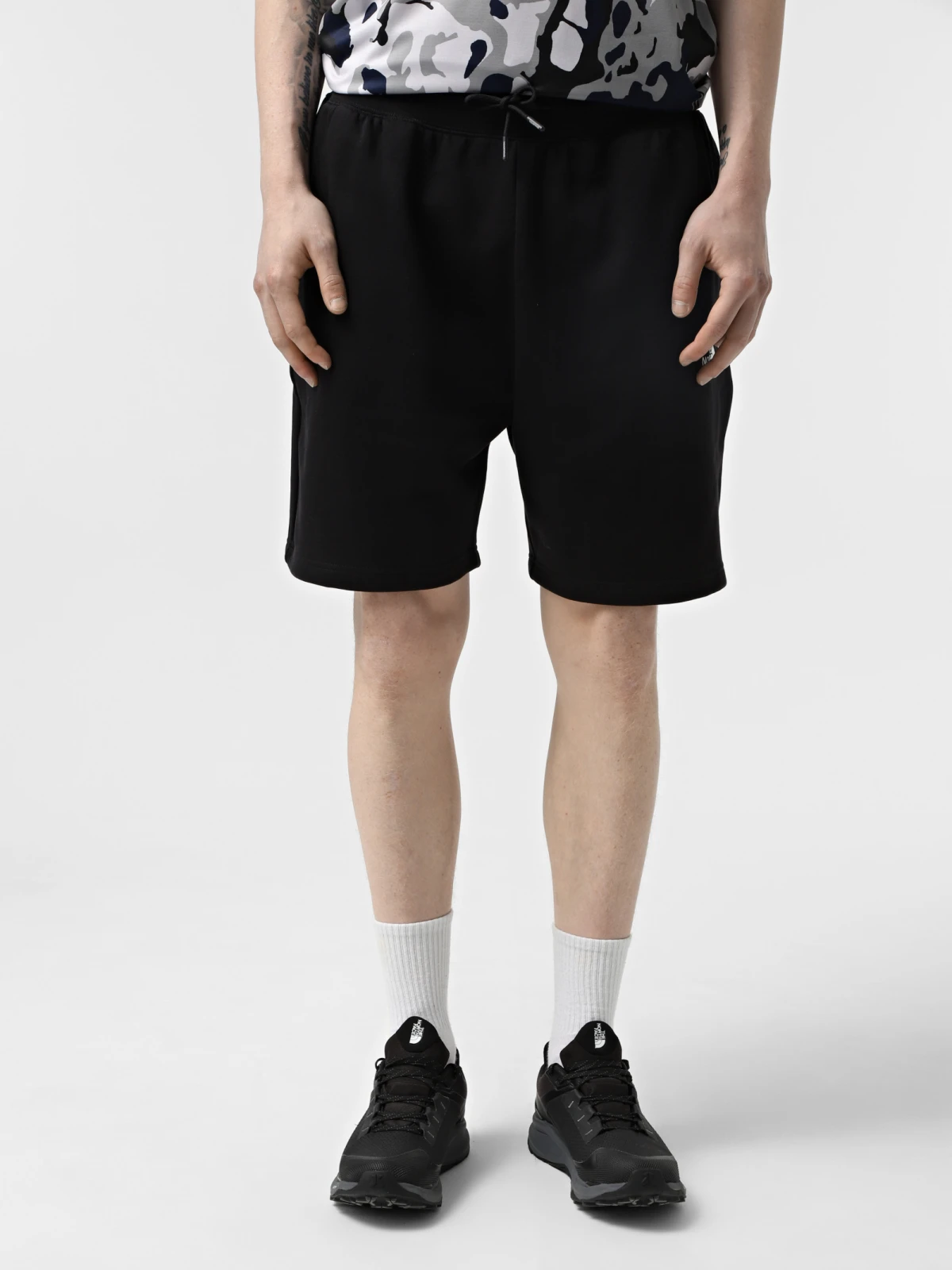 Шорти чоловічі The North Face Essential Relaxed Shorts Black (0A8C2GJK31) — фото 1