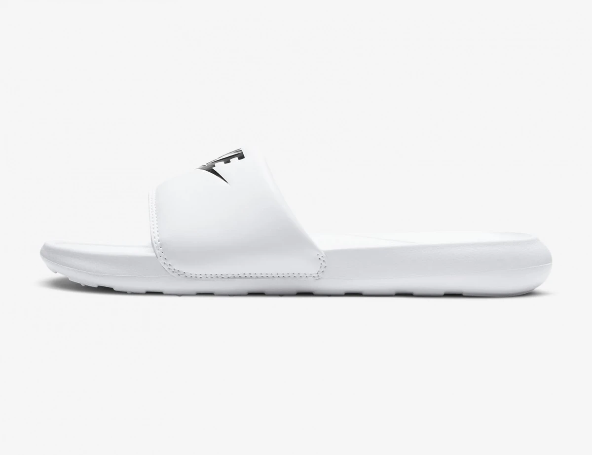 Тапочки жіночі Nike Victori One Slide (CN9677-100) — фото 1