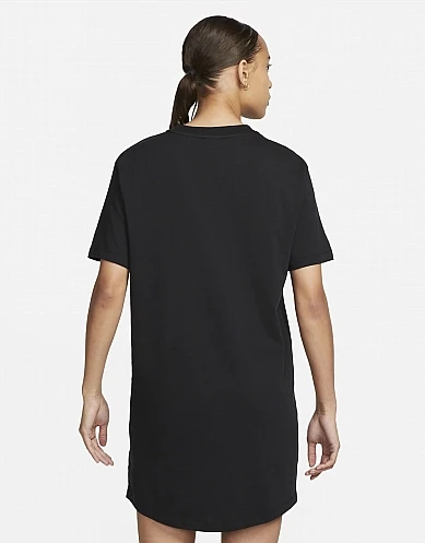 Спортивний костюм жіночий Nike Sportswear Essential Women's Short-Sleeve T-Shirt (DV7882-010) — фото 4