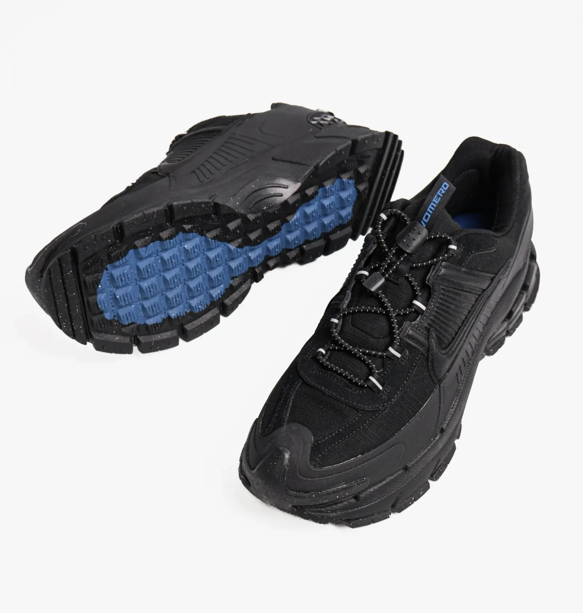 Кросівки чоловічі Nike Zoom Vomero Roam Triple Black — фото 4