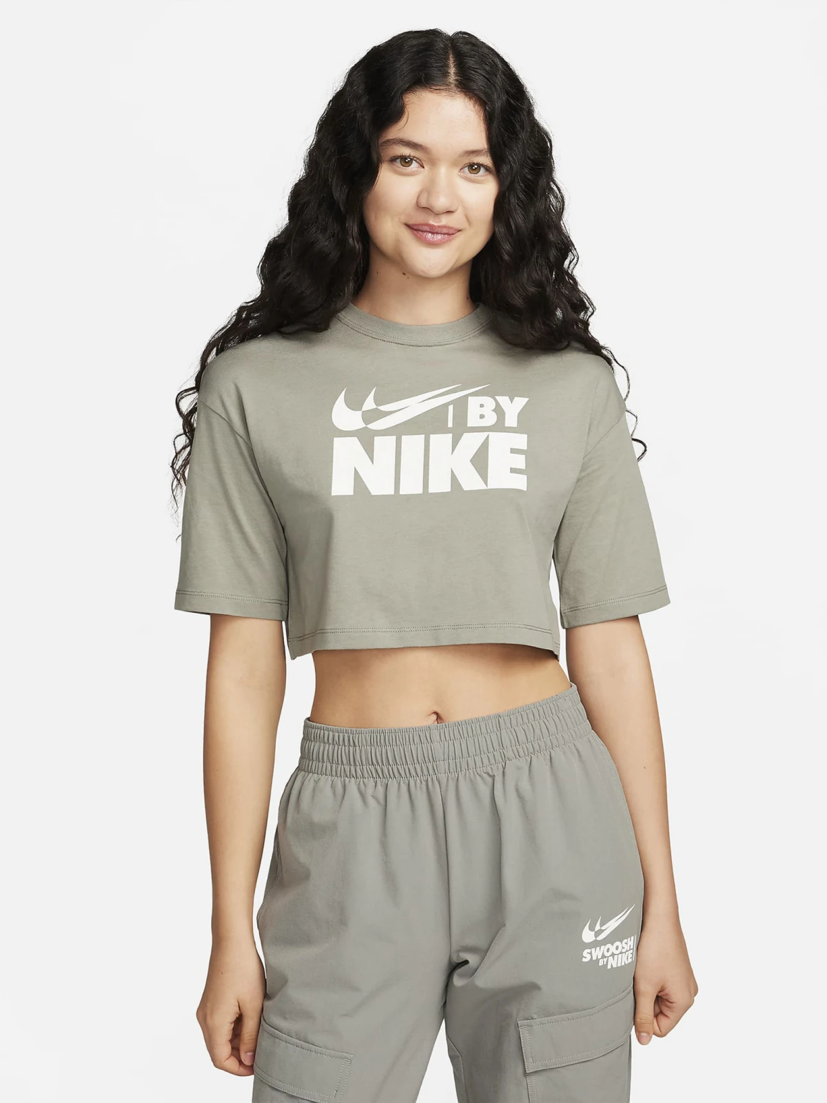 Футболка жіноча Nike T-Shirt Sportswear Grey (FZ4635-053) — фото 1