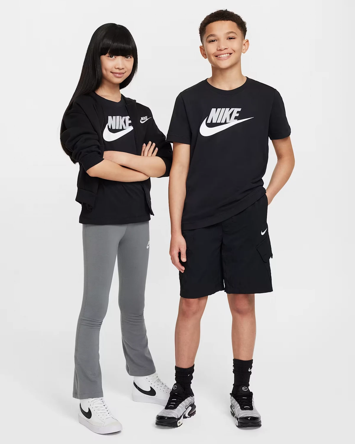 Футболка підліткова K NSW TEE FUTURA HBR FZ5178-010 Nike M Чорний — фото 5